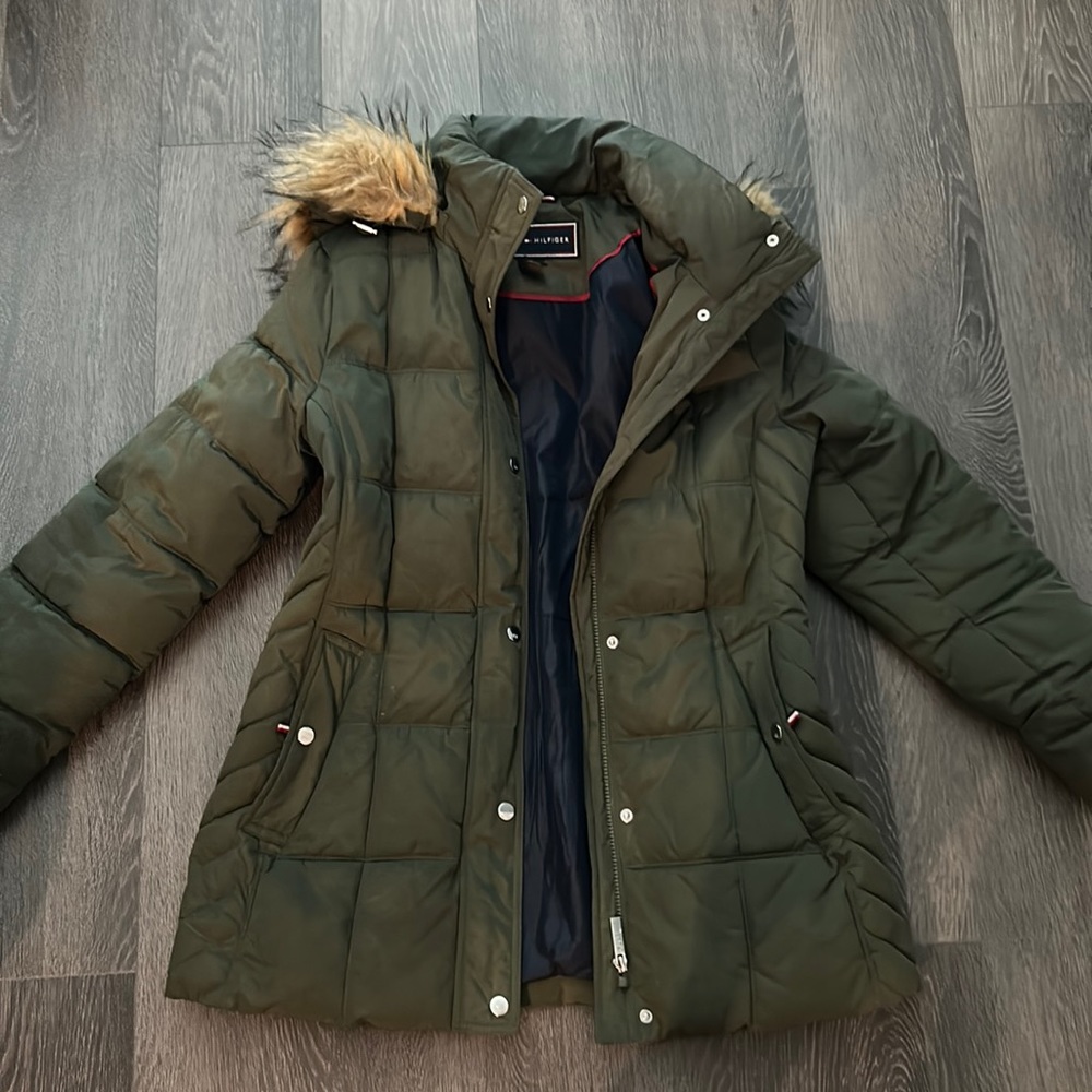 Tommy Hilfiger Green Winter Jacket w/ detachable hood